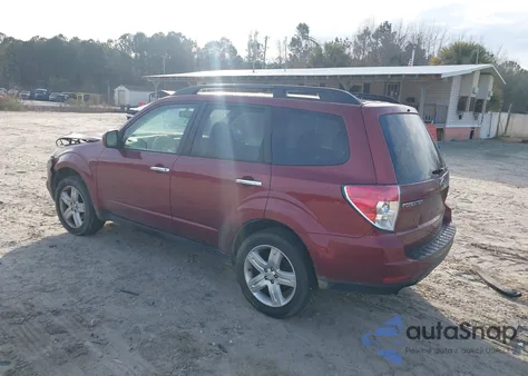 2010 Subaru Forester 2.5X Premium из США, поврежденный, VIN JF2SH6CC8AH791974